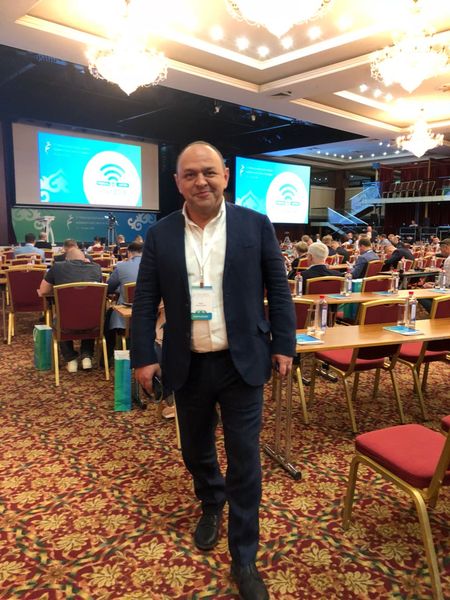 Анвар Шухратович Салиджанов на конференции  V  международной школы маммопластики в Казани