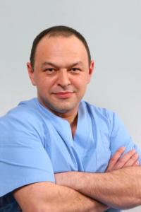 Пластический хирург, д.м.н. Салиджанов Анвар Шухратович